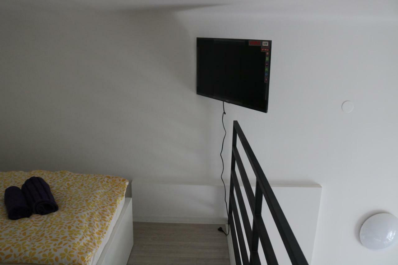 Apartment F6 Осиек Экстерьер фото